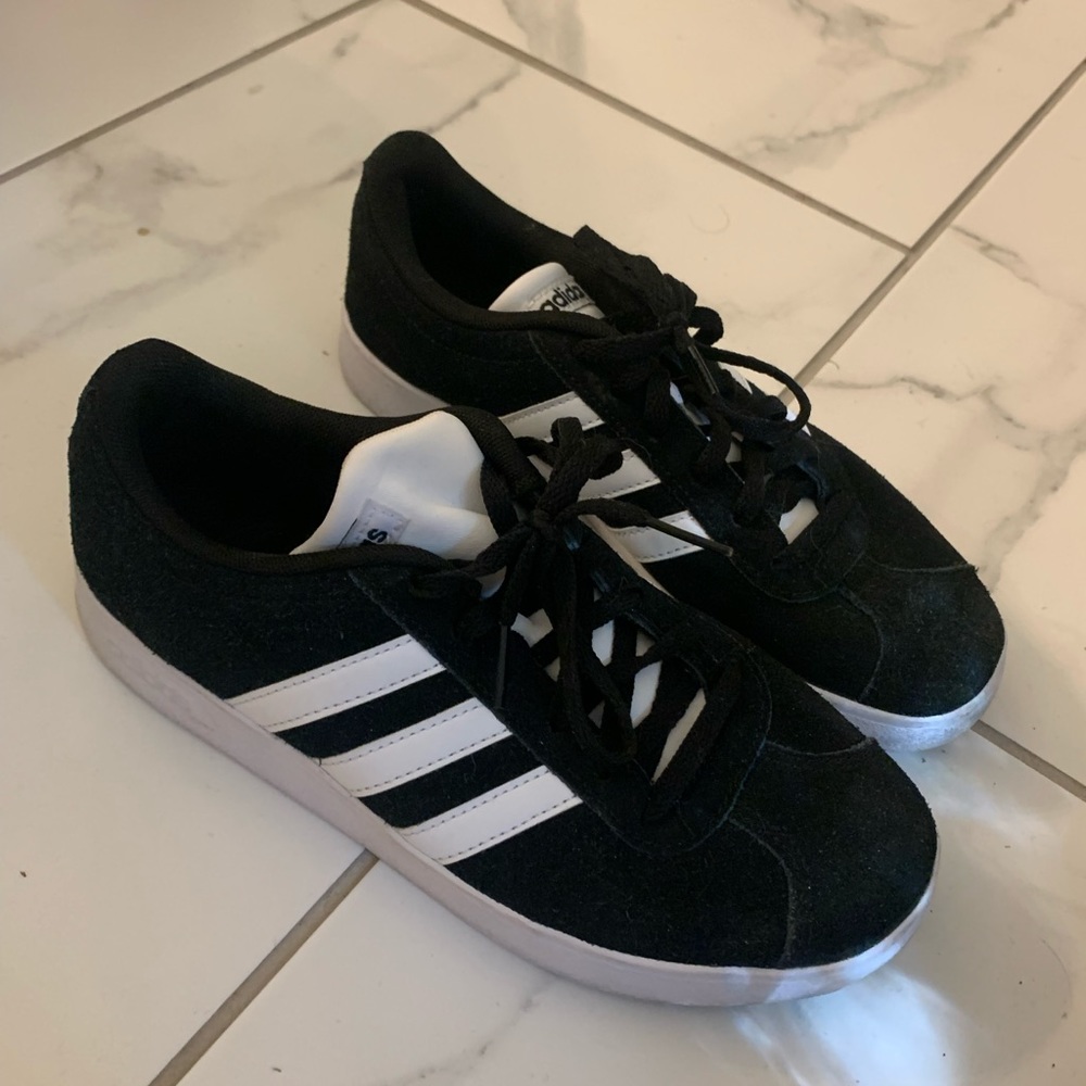 Adidas 6.5 shoe